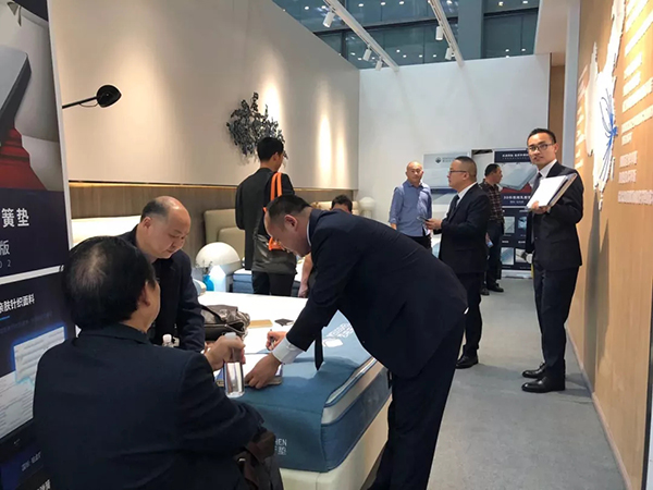 1553647588946312.jpg 640.webp (1).jpg